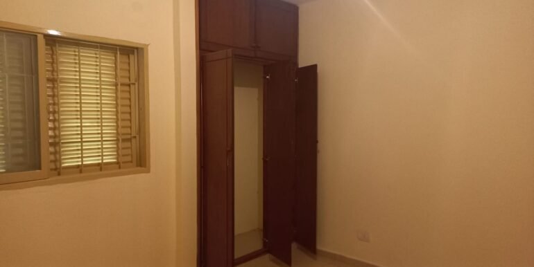 WhatsApp Image 2024-11-28 at 10.43.35