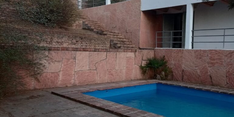 WhatsApp Image 2025-09-22 at 08.31.52
