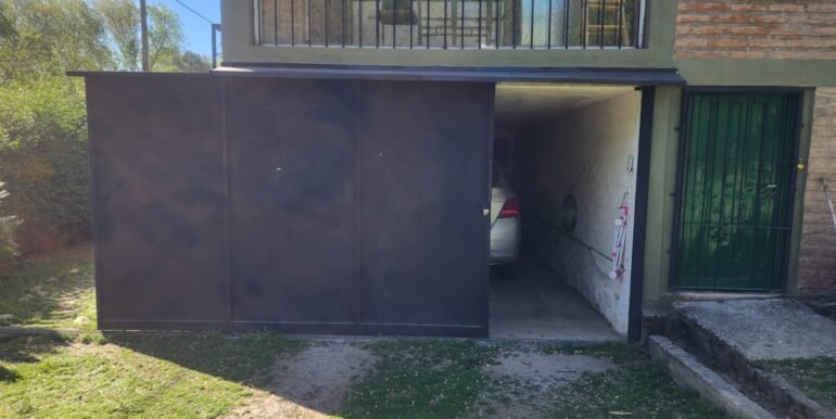 WhatsApp Image 2025-10-11 at 09.59.32