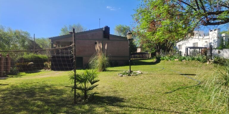 WhatsApp Image 2025-10-11 at 09.59.36 (2)