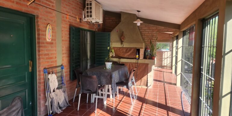 WhatsApp Image 2025-10-11 at 10.00.04 (3)