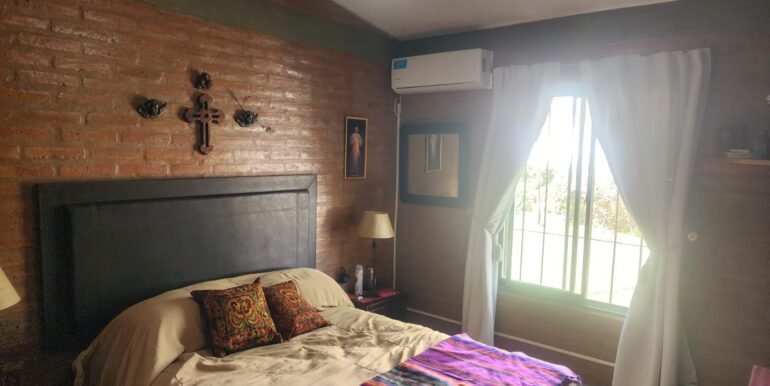 WhatsApp Image 2025-10-11 at 10.00.09 (2)