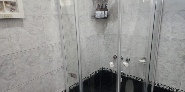 WhatsApp Image 2025-10-11 at 10.00.15