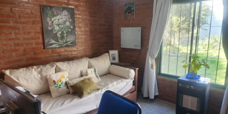 WhatsApp Image 2025-10-11 at 10.00.16 (3)