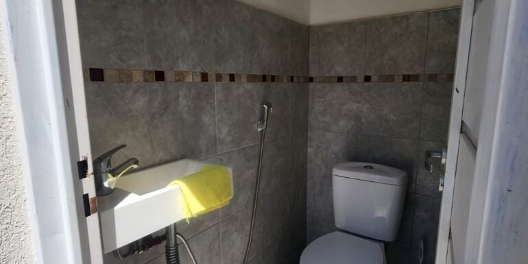 WhatsApp Image 2025-11-01 at 15.39.55 (2)