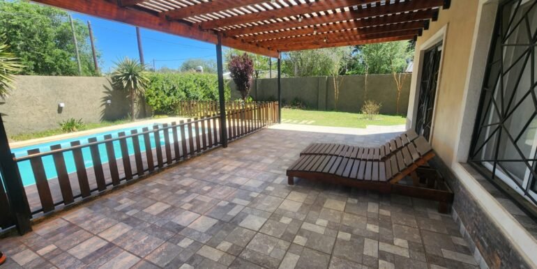 WhatsApp Image 2025-11-01 at 15.40.05