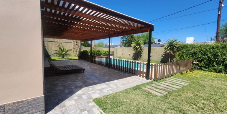 WhatsApp Image 2025-11-01 at 15.40.14