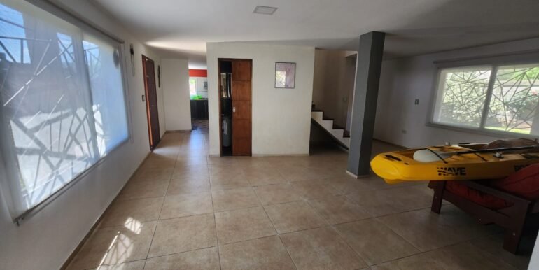 WhatsApp Image 2025-11-01 at 15.40.24