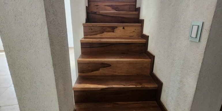 WhatsApp Image 2025-11-01 at 15.40.27 (1)