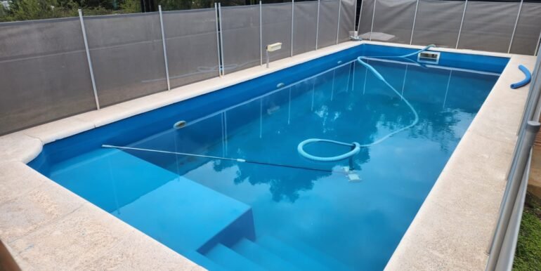 WhatsApp Image 2025-11-19 at 17.20.54 (1)