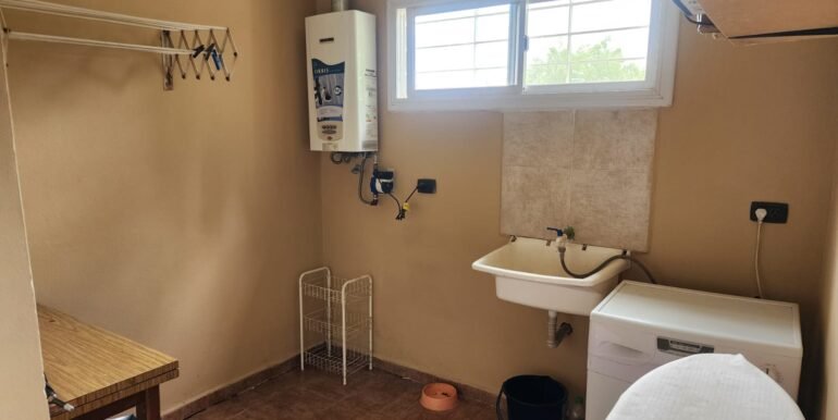 WhatsApp Image 2025-11-19 at 17.21.17 (3)