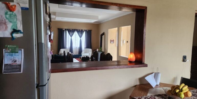 WhatsApp Image 2025-11-19 at 17.21.18 (1)