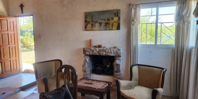 WhatsApp Image 2025-11-20 at 11.11.44 (2)