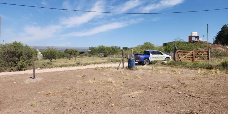 WhatsApp Image 2025-11-22 at 13.01.30 (2)