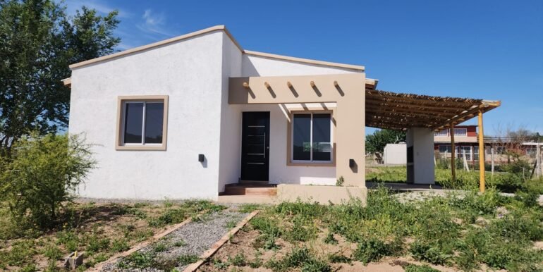 WhatsApp Image 2025-11-22 at 14.22.36 (1)