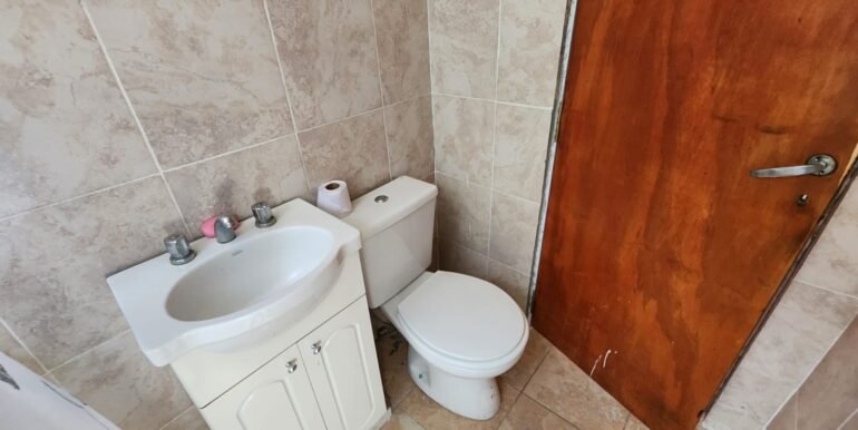 WhatsApp Image 2025-11-23 at 22.34.39