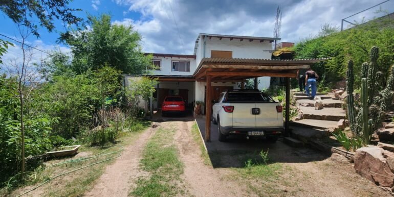 WhatsApp Image 2025-11-25 at 10.33.27 (1)