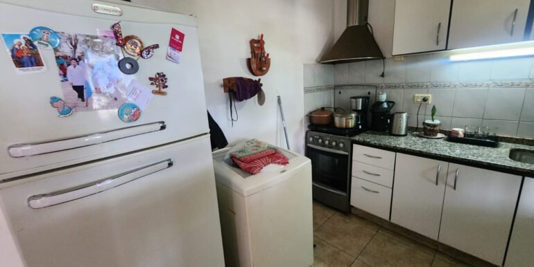 WhatsApp Image 2025-11-25 at 10.33.41 (1)