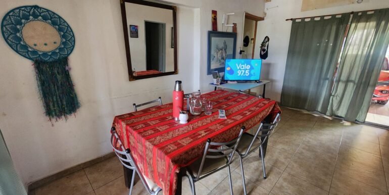 WhatsApp Image 2025-11-25 at 10.33.42 (2)