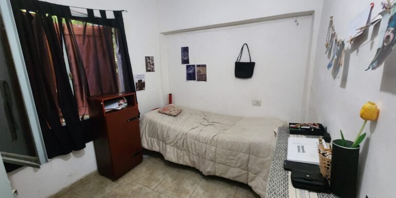 WhatsApp Image 2025-11-25 at 10.33.54 (1)