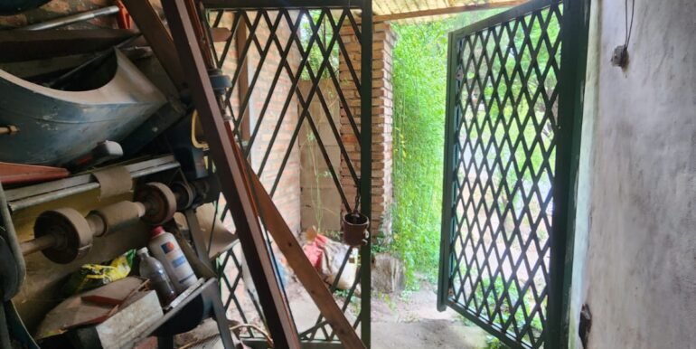 WhatsApp Image 2025-11-25 at 10.34.00 (2)