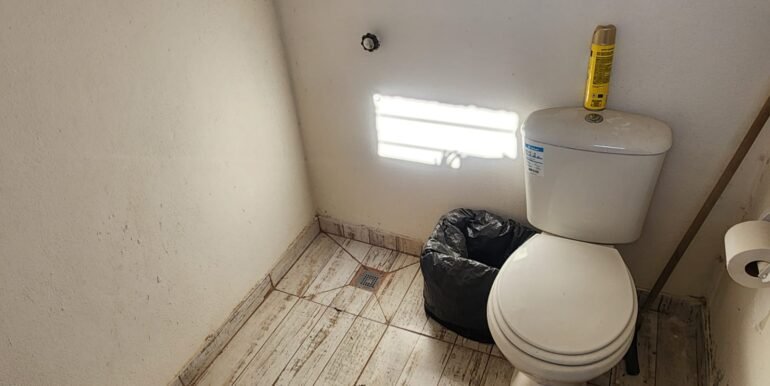 WhatsApp Image 2025-12-05 at 08.59.17