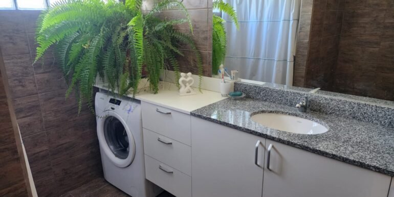 WhatsApp Image 2025-12-05 at 08.59.22 (2)