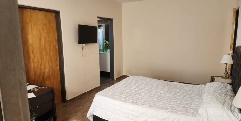 WhatsApp Image 2025-12-05 at 08.59.24