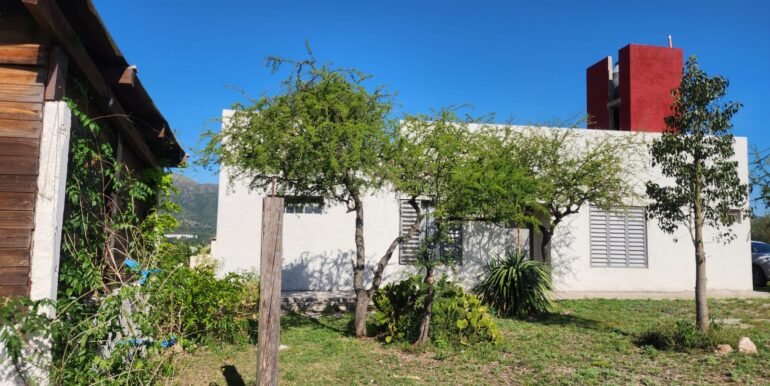 WhatsApp Image 2025-12-05 at 08.59.29