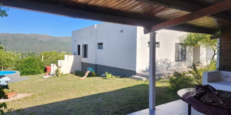 WhatsApp Image 2025-12-05 at 08.59.32 (2)