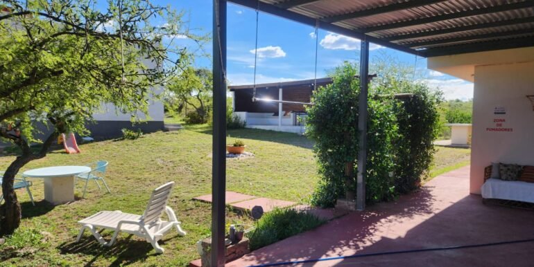 WhatsApp Image 2025-12-05 at 08.59.33