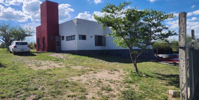 WhatsApp Image 2025-12-05 at 08.59.36 (2)