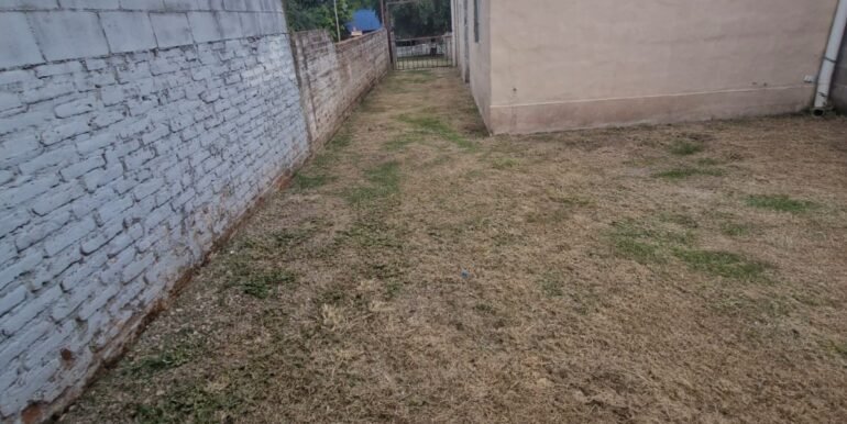 WhatsApp Image 2025-12-05 at 10.08.54