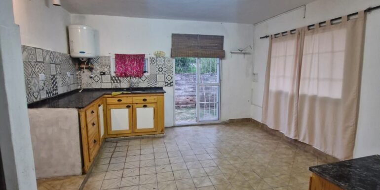 WhatsApp Image 2025-12-05 at 10.09.09