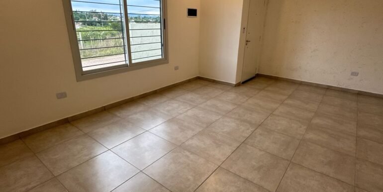 WhatsApp Image 2025-12-09 at 18.54.05 (1)