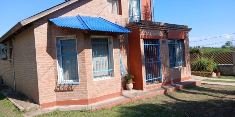 WhatsApp Image 2025-12-14 at 20.01.40 (1)