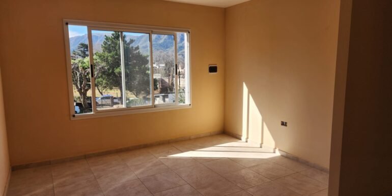 WhatsApp Image 2025-07-25 at 10.21.21 (1)