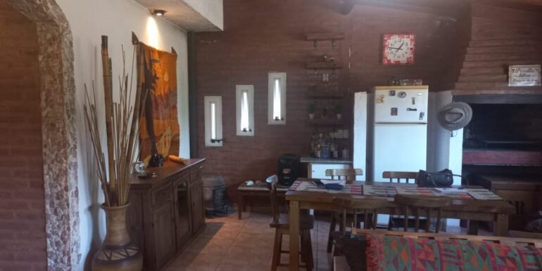 WhatsApp Image 2024-11-21 at 17.59.25 (1)