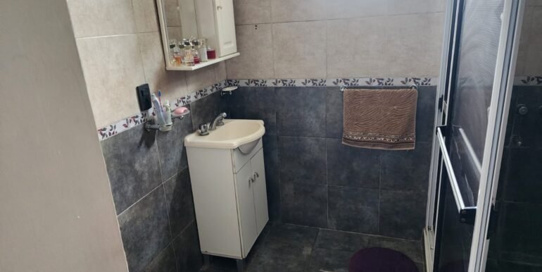 WhatsApp Image 2025-11-19 at 17.21.05 (1)