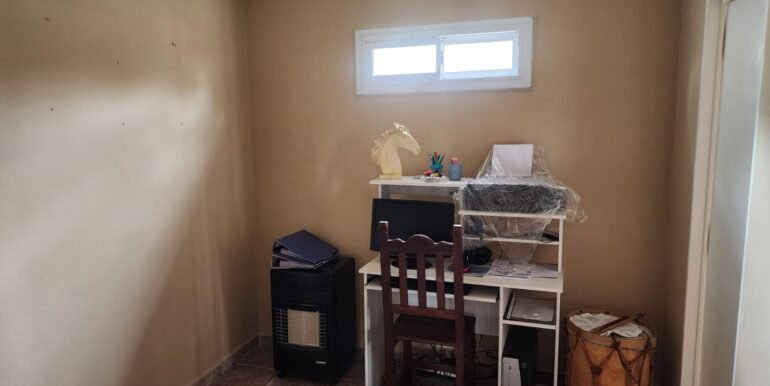 WhatsApp Image 2025-11-19 at 17.21.16 (1)