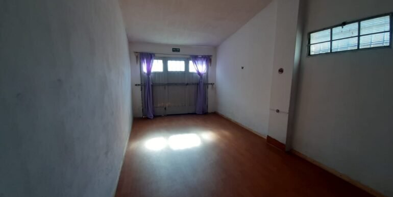 WhatsApp Image 2025-05-13 at 10.10.49