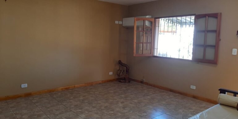 Fi0196223