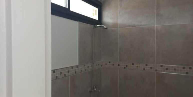 Fi0813133