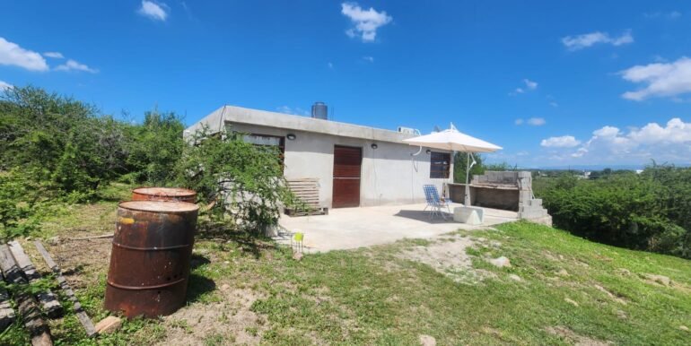 FI118581