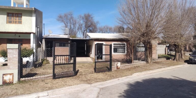 Fi123093